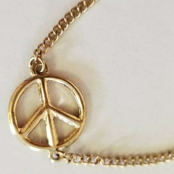 Goldtone PEACE SIGN with Rhinestones Bracelet - Picture 4 of 5